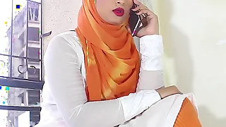 Salma xxx muslim girl Fucking friend hindi audio insulting